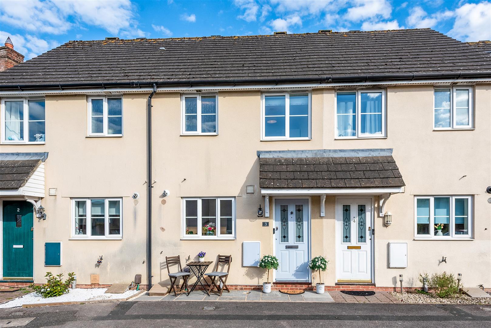 2 bedroom House (unspecified) Under Offer