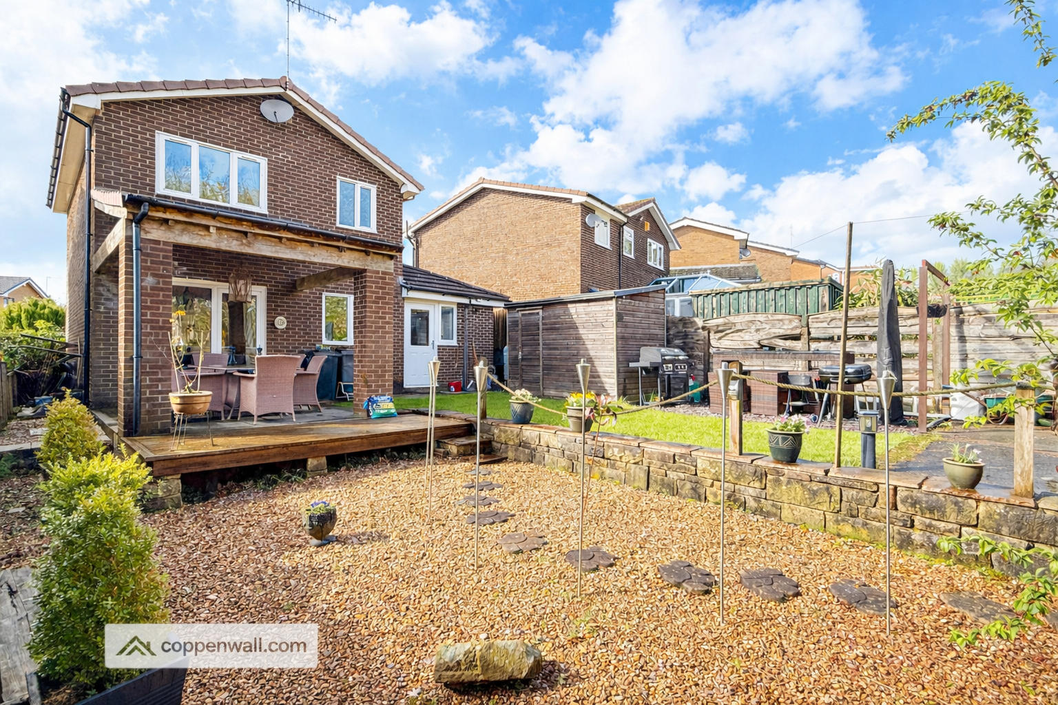 3 bedroom Detached house For Sale