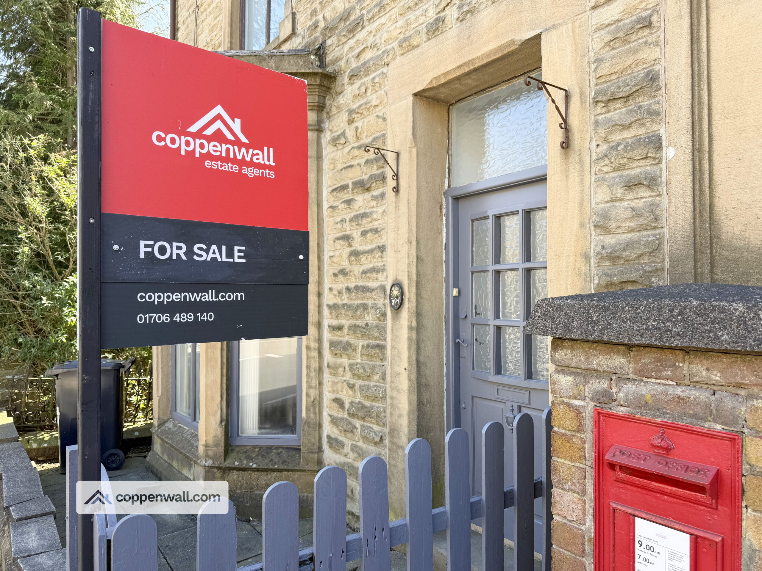 4 bedroom Semi-detached house For Sale