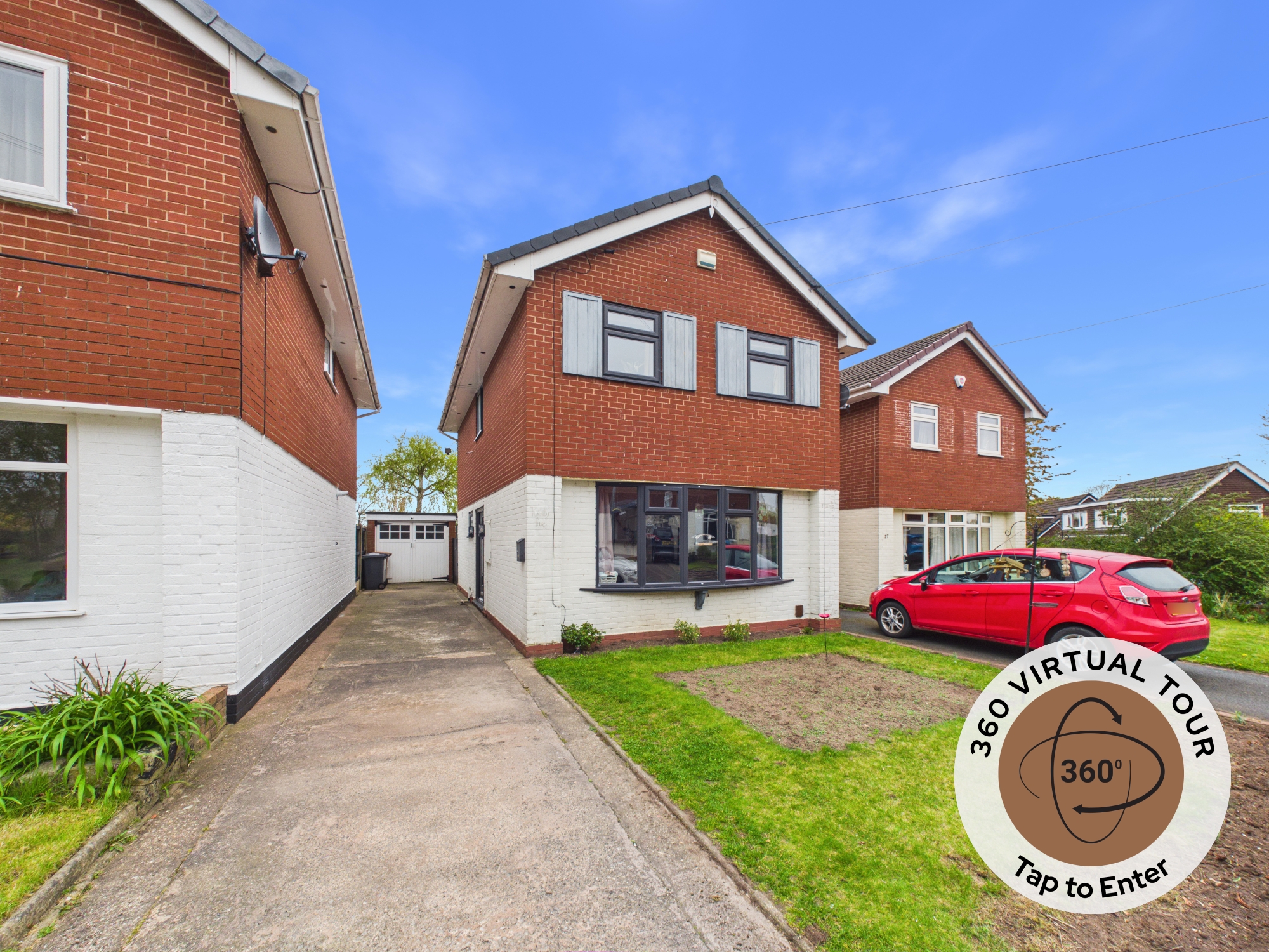 3 bedroom Detached house Under Offer