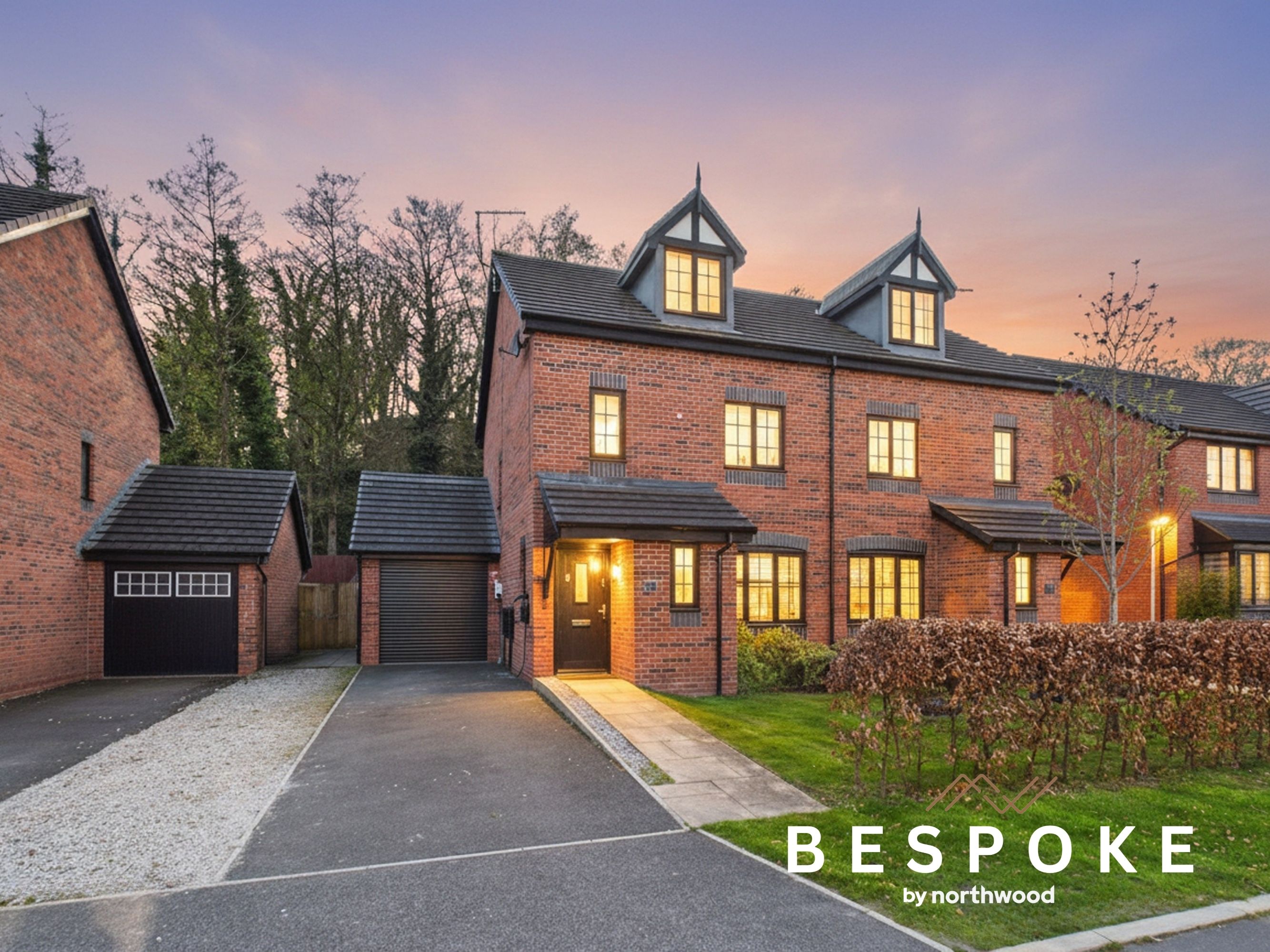 4 bedroom Town house For Sale