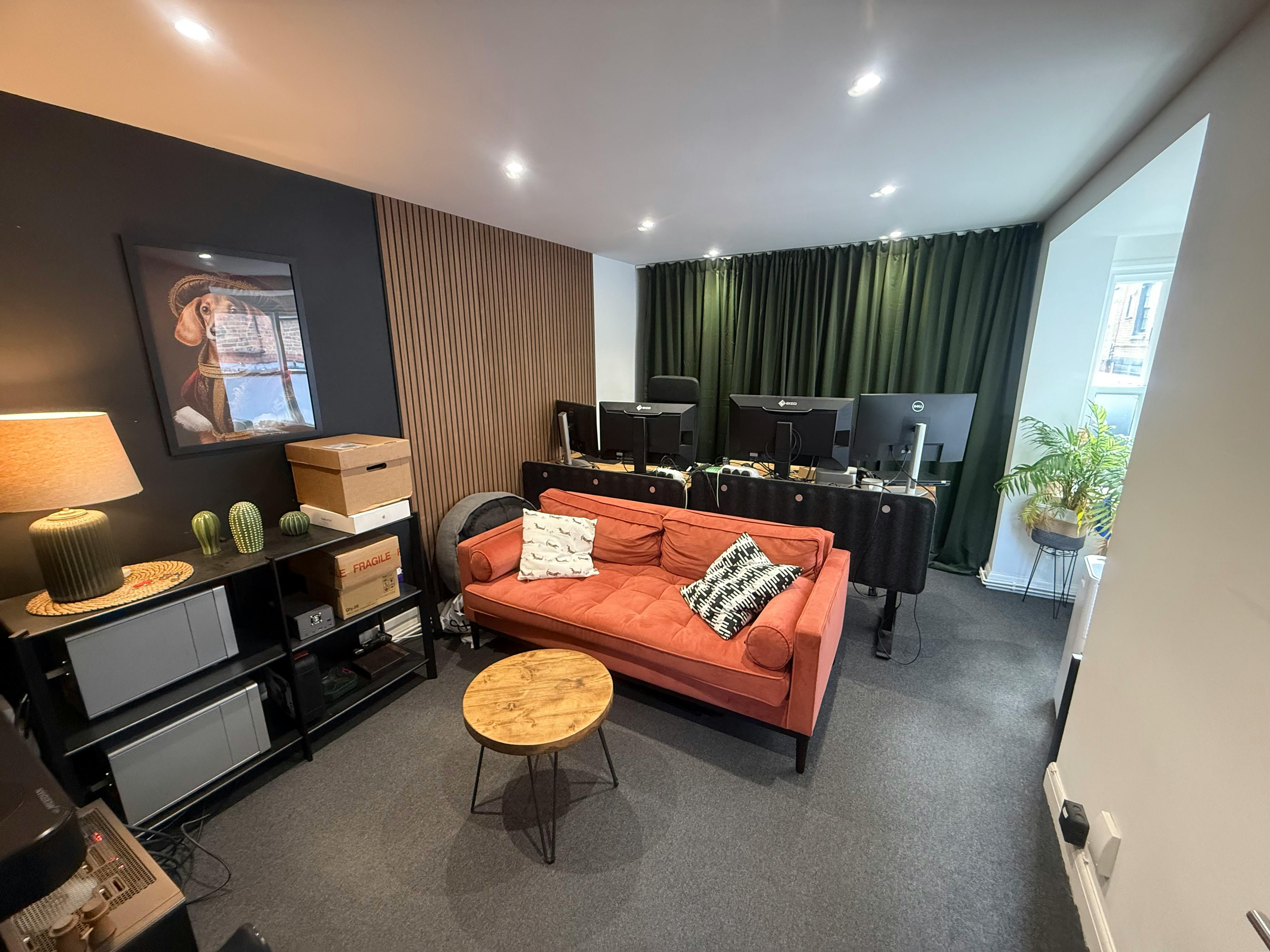  House (unspecified) Under Offer