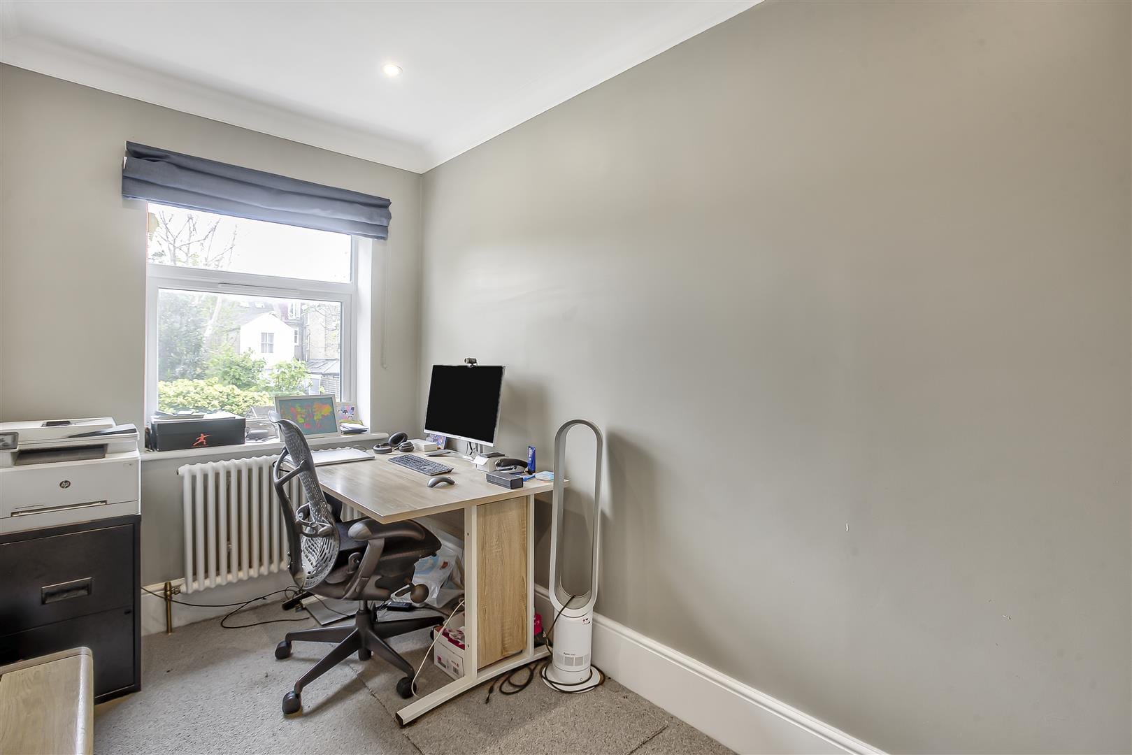 3 bedroom Detached house Under Offer