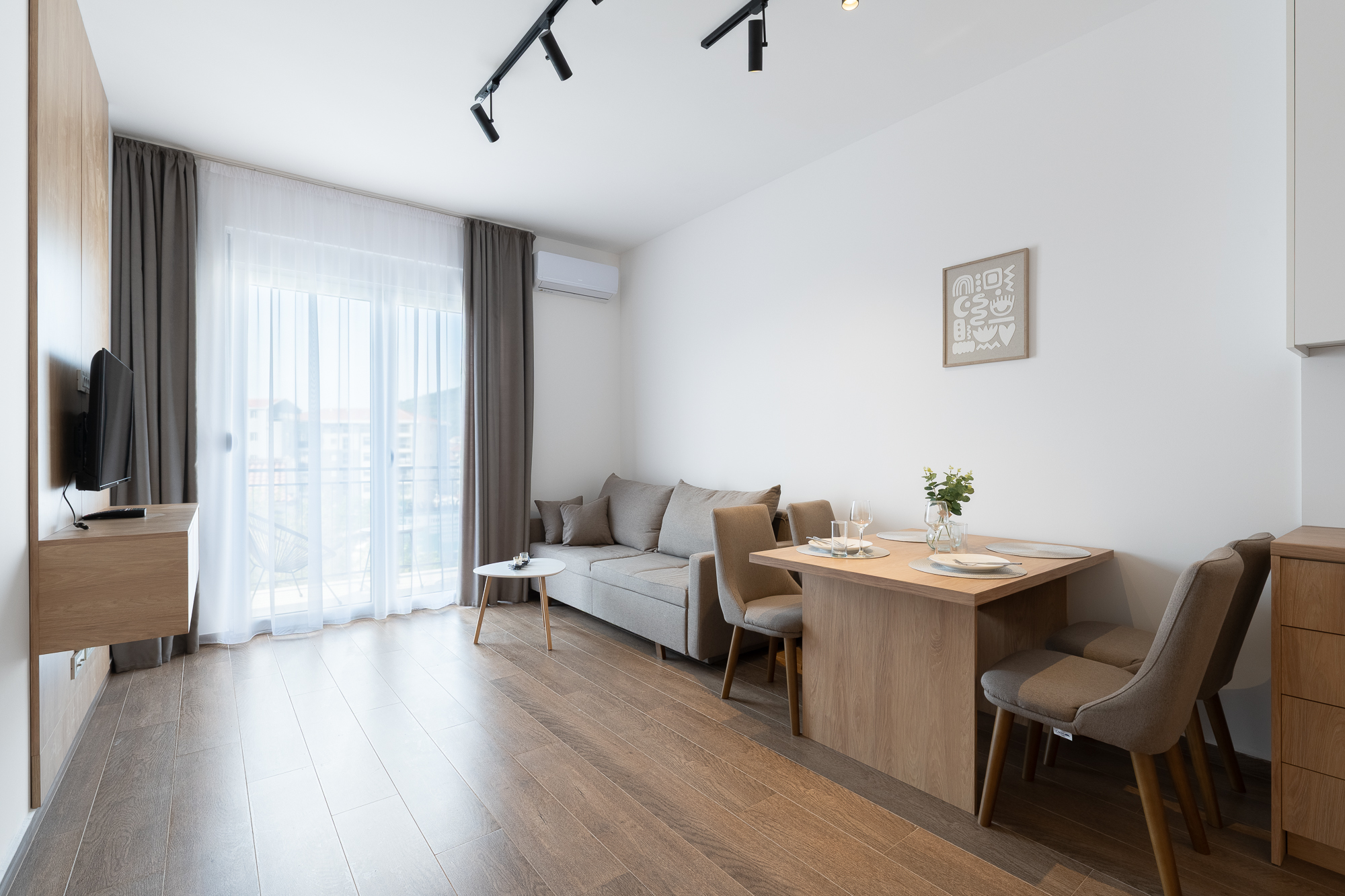 1 bedroom Apartment For Sale