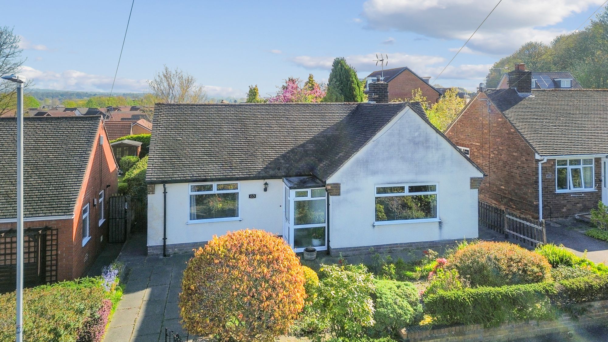 2 bedroom Detached bungalow Under Offer