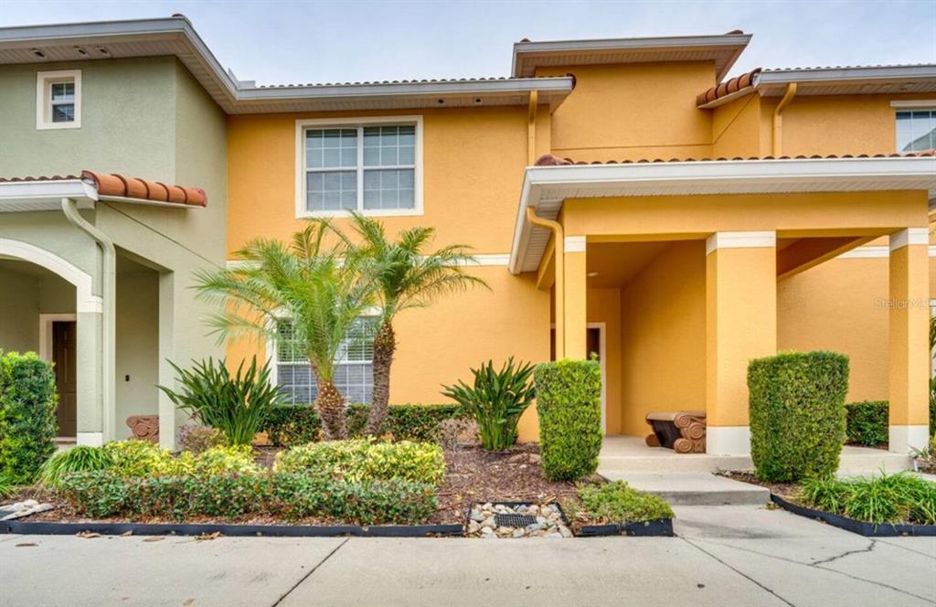 4 bedroom Town house For Sale