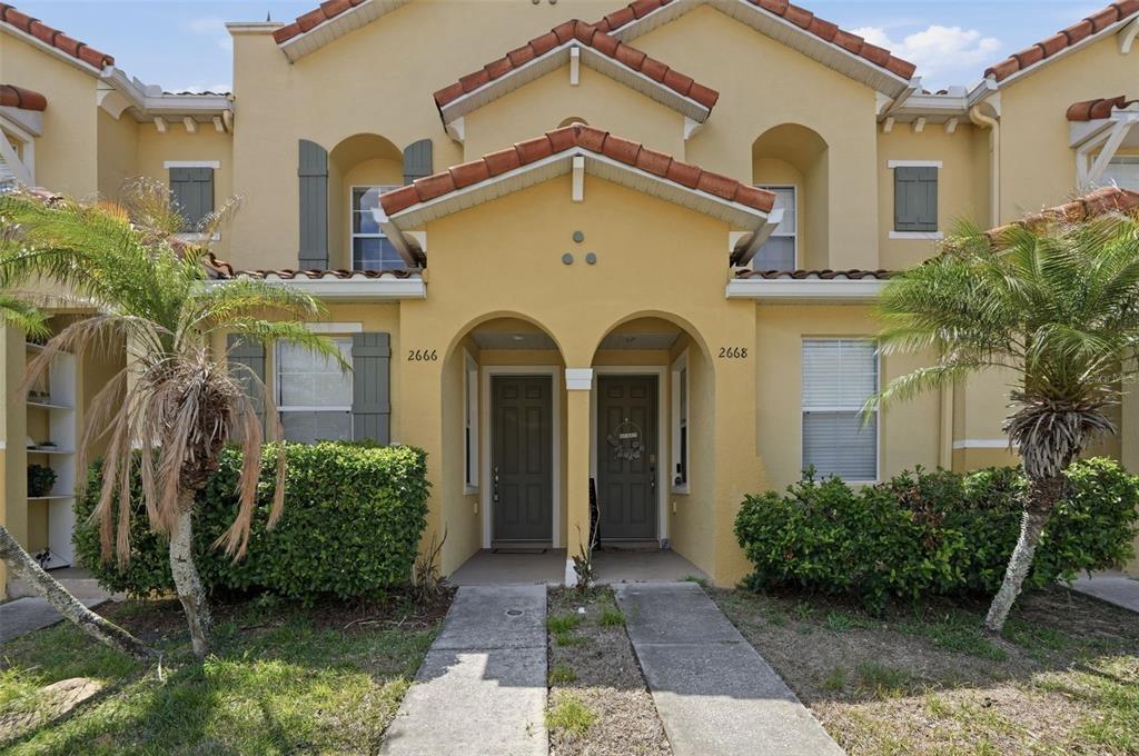 3 bedroom Town house For Sale