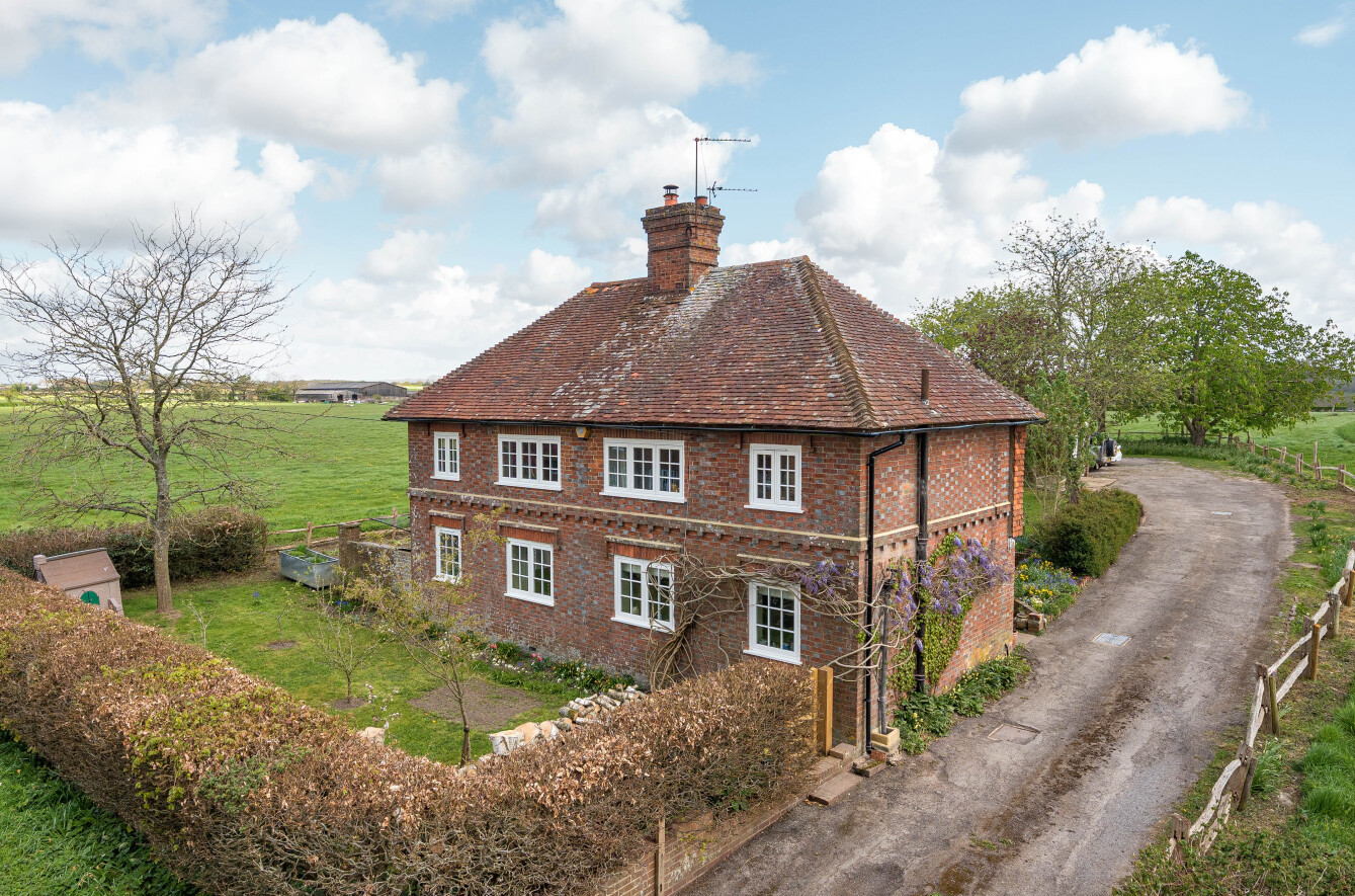 5 bedroom House (unspecified) For Sale