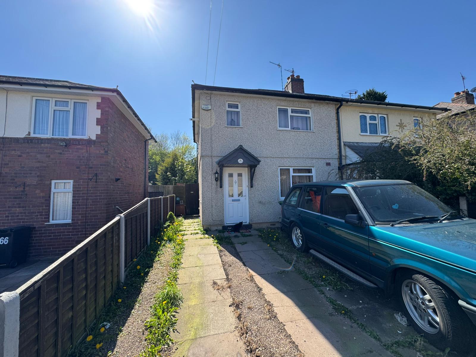 2 bedroom Semi-detached house For Sale