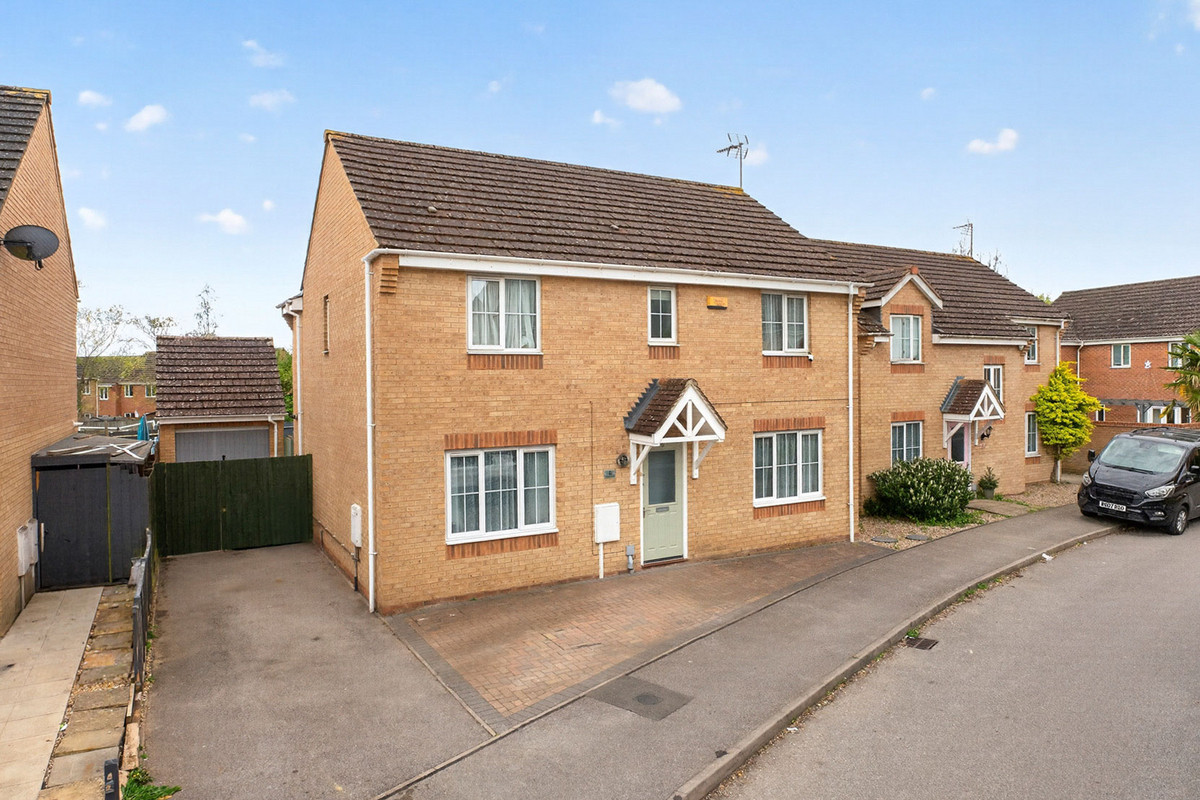 4 bedroom House (unspecified) For Sale