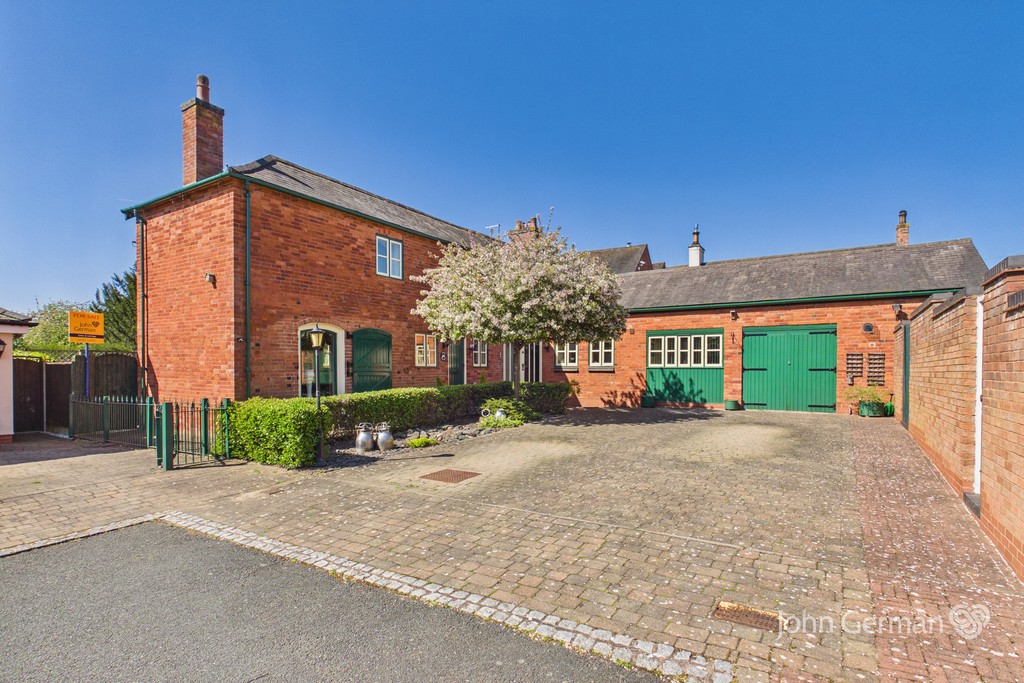 3 bedroom Barn For Sale