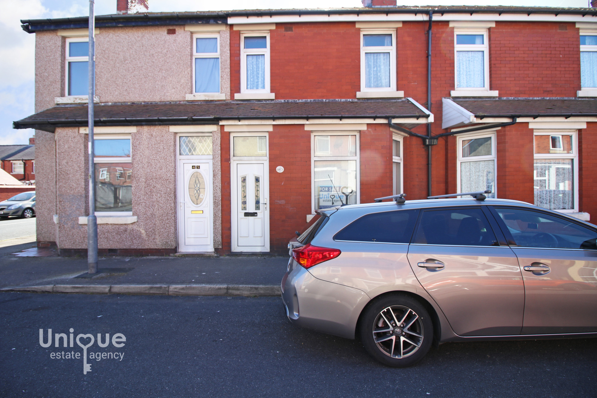 3 bedroom Terraced House Under Offer
