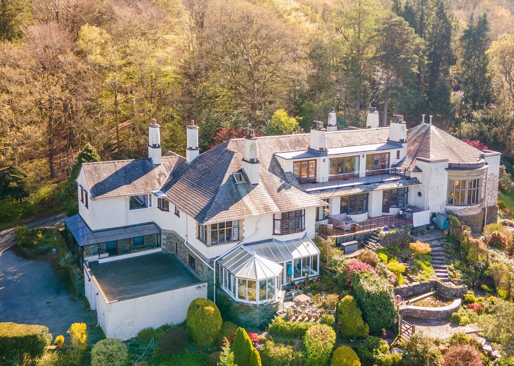 4 bedroom  For Sale