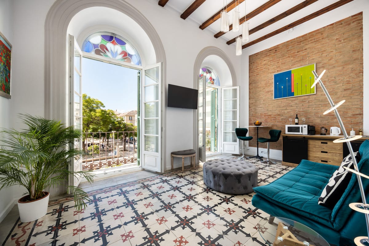 4 bedroom Apartment For Sale
