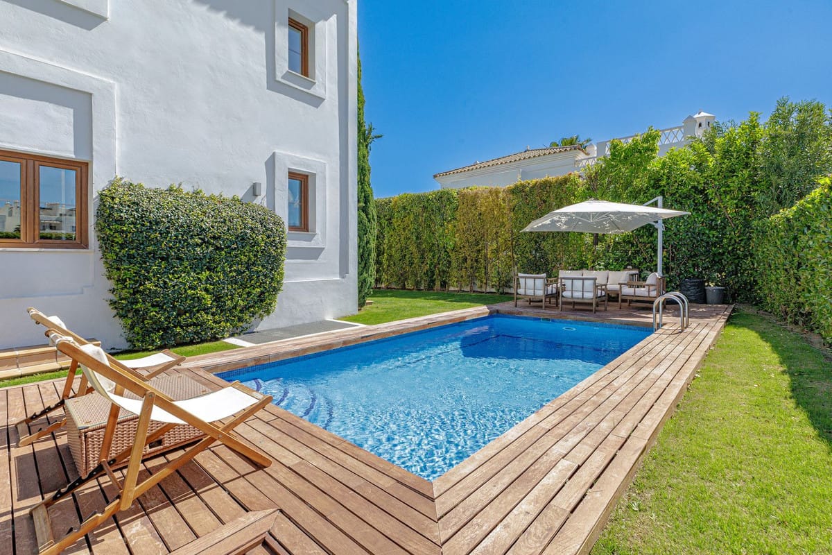 4 bedroom Villa For Sale