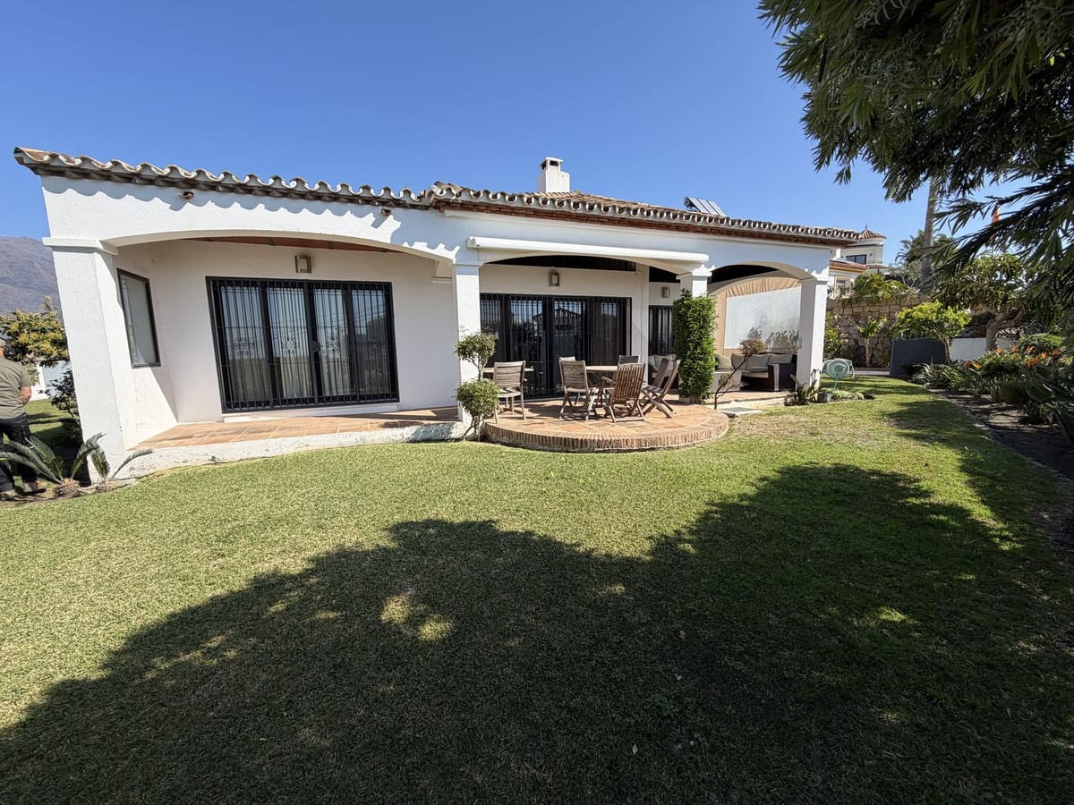 3 bedroom Villa For Sale
