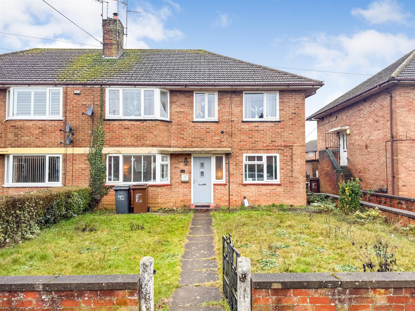 2 bedroom Flat Under Offer