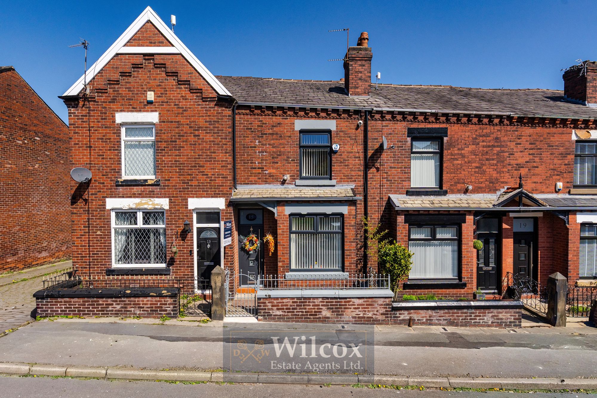 2 bedroom Terraced House Under Offer