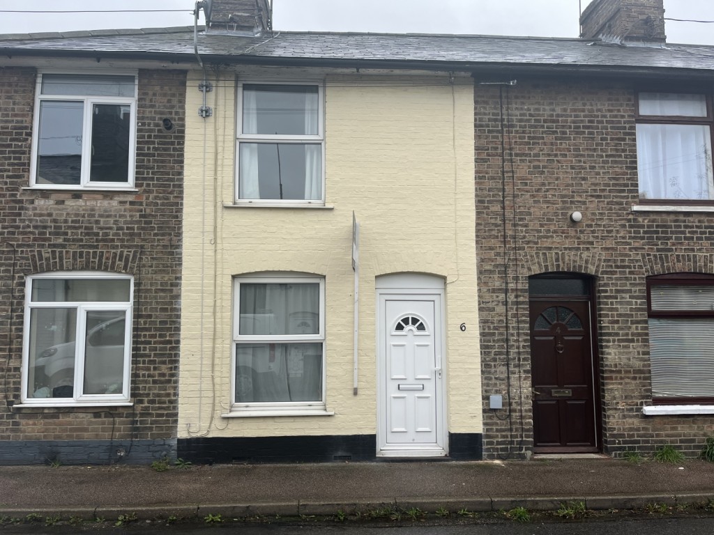 2 bedroom Terraced House Let