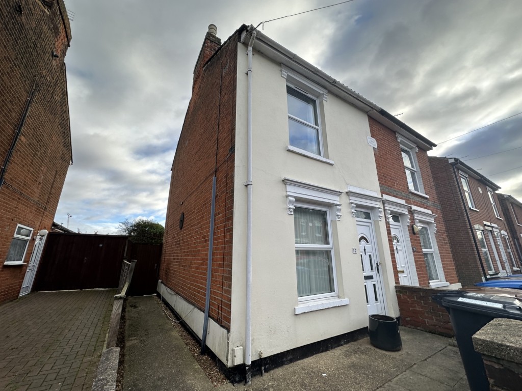 2 bedroom Terraced House Let