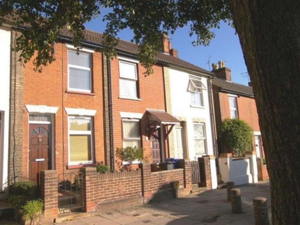 2 bedroom Terraced House Let