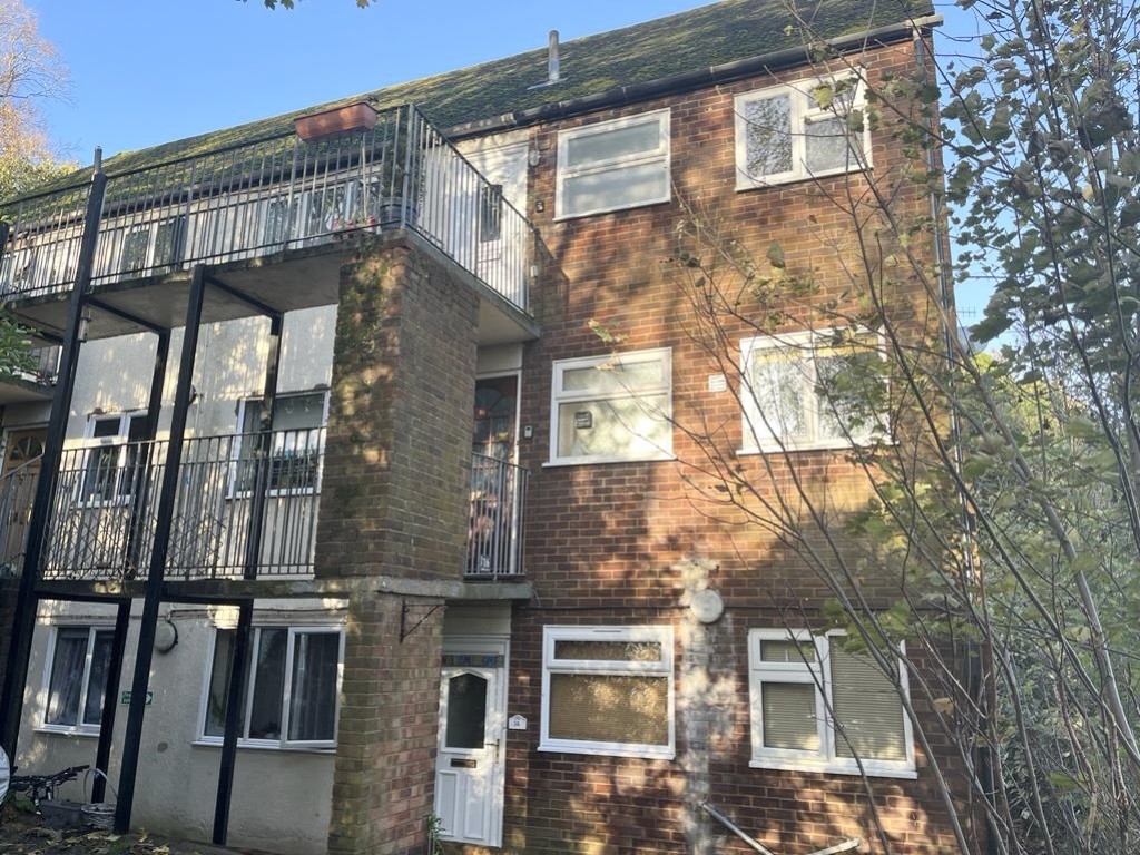 2 bedroom Apartment Let