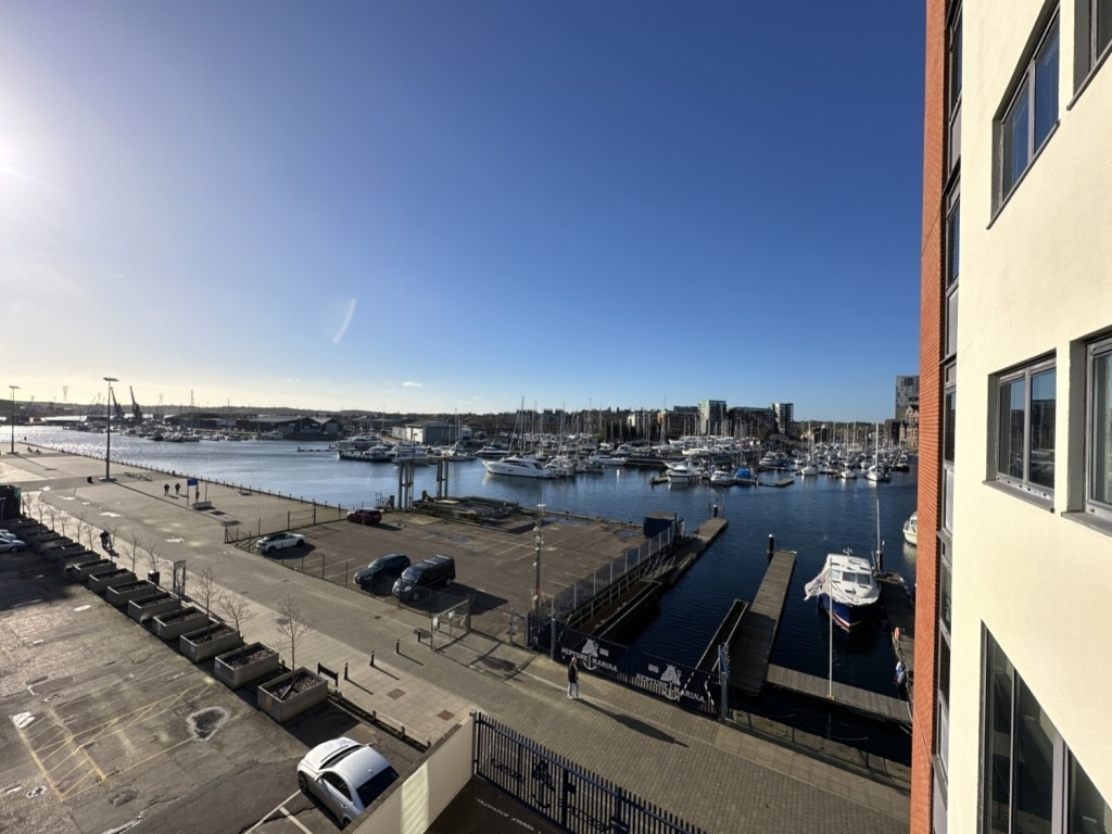 2 bedroom Apartment Let