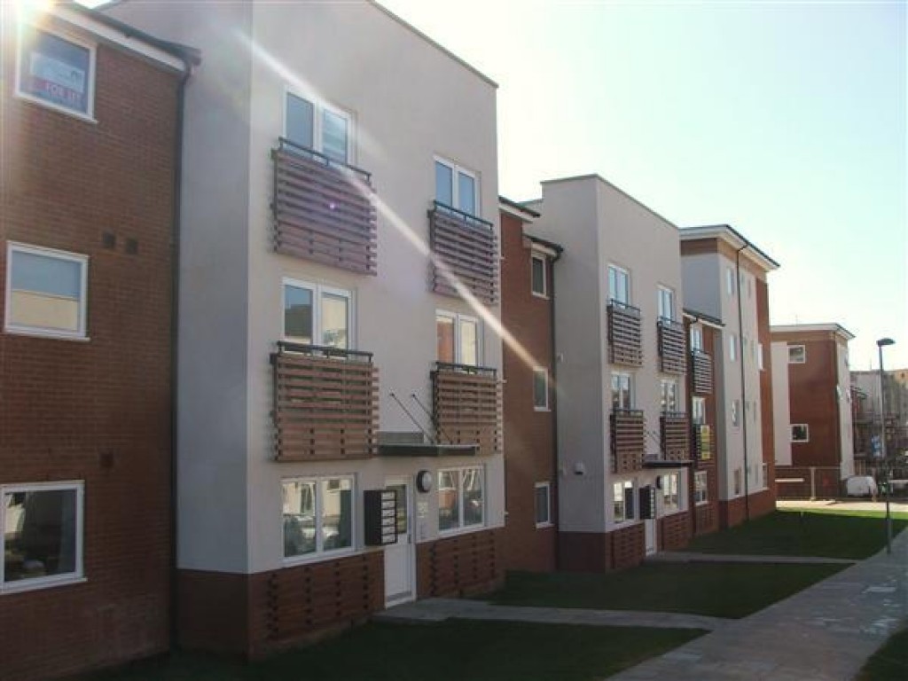 2 bedroom Apartment Let