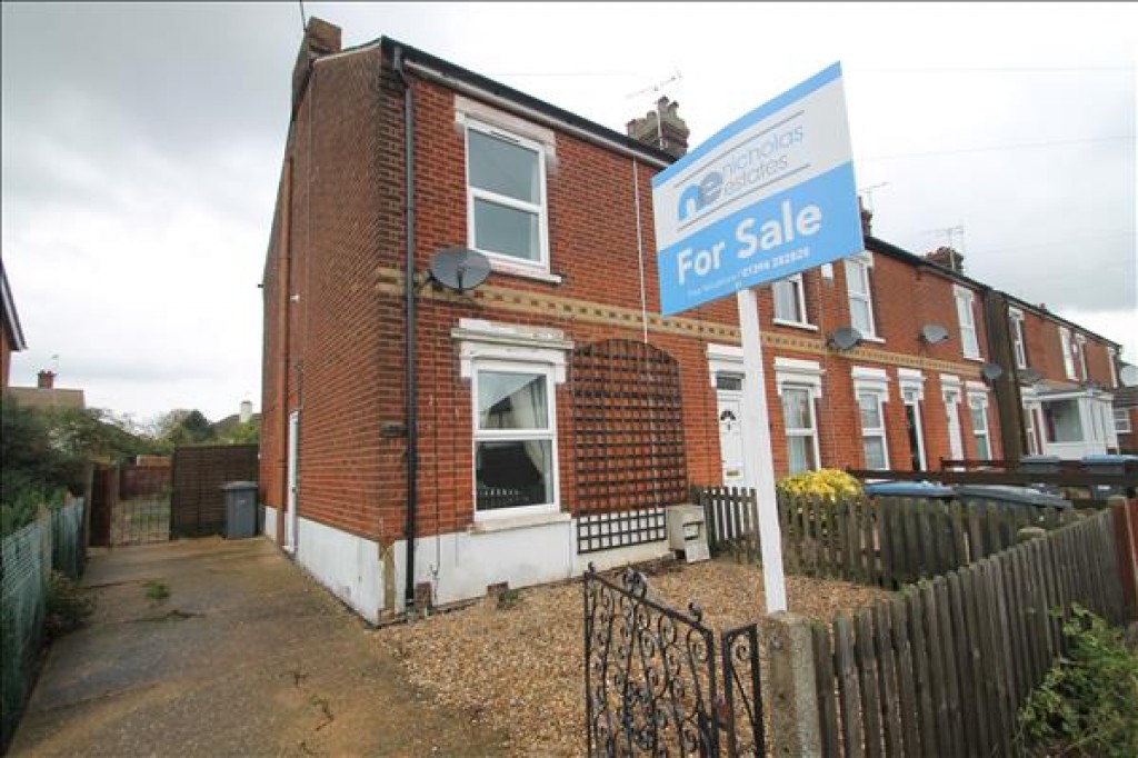 2 bedroom End of terrace house Let