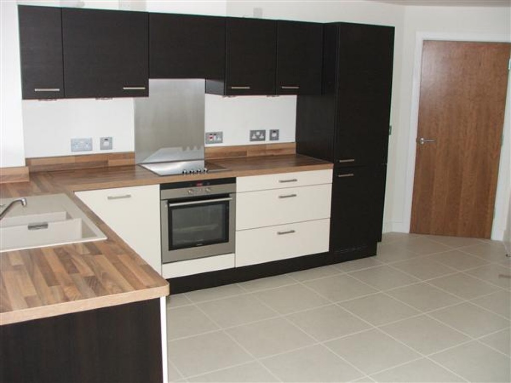 2 bedroom Apartment Let