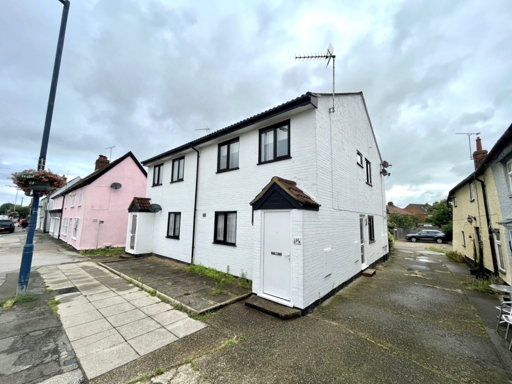 1 bedroom Apartment Let