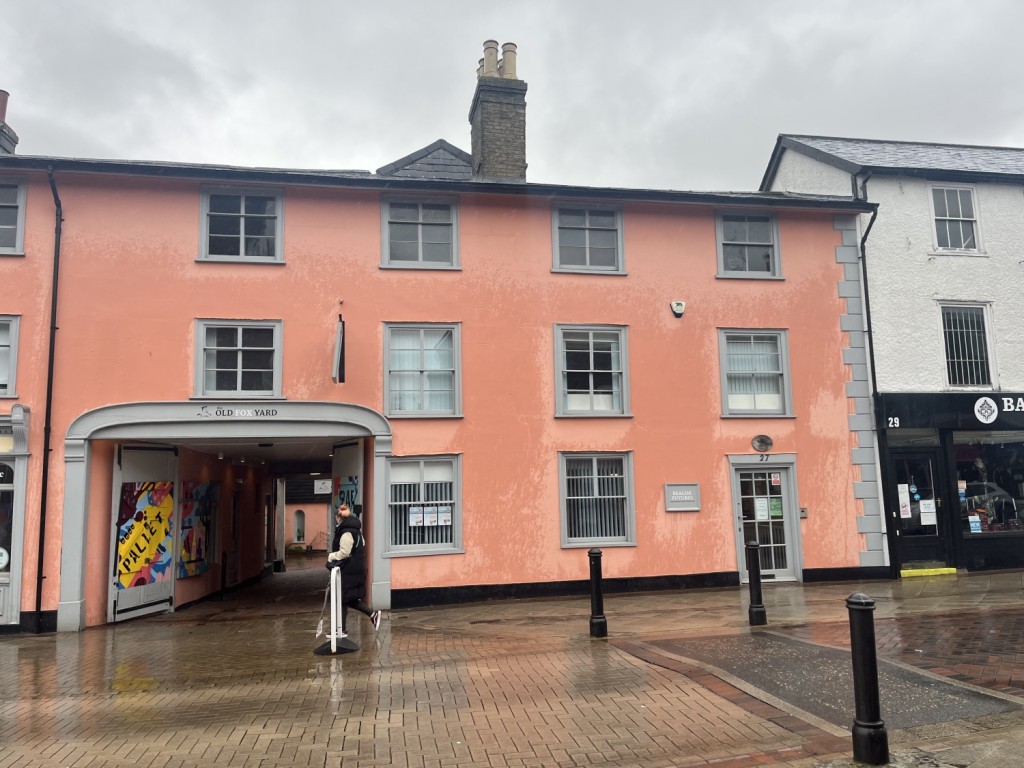 2 bedroom Apartment Let
