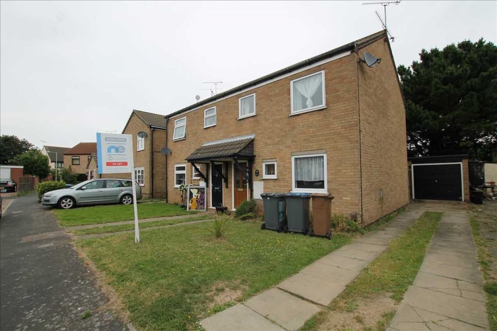 3 bedroom Terraced House To Let