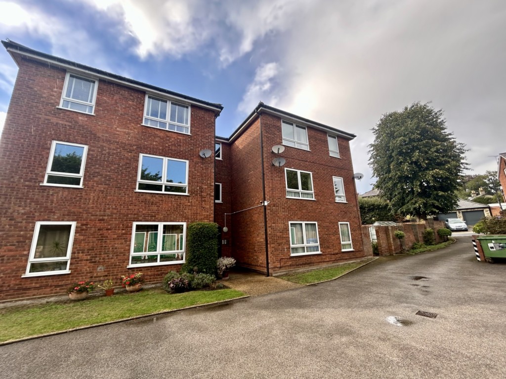 2 bedroom Apartment Let