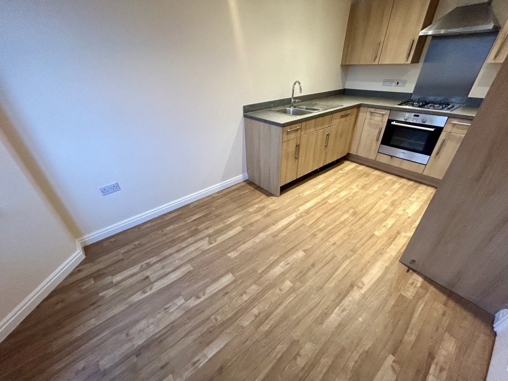 4 bedroom Terraced House Let