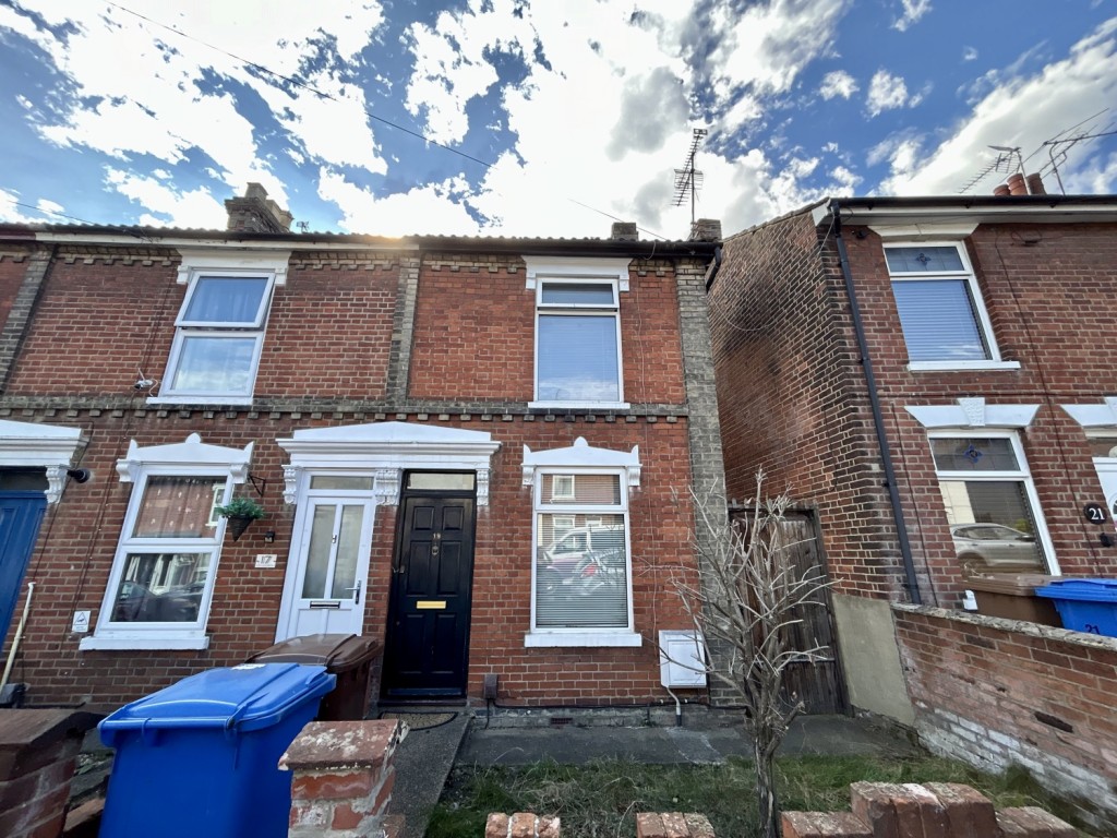2 bedroom Terraced House Let
