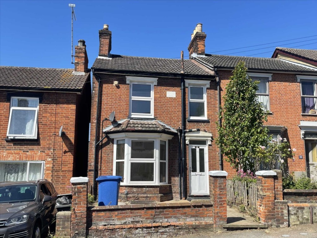 3 bedroom Terraced House Let