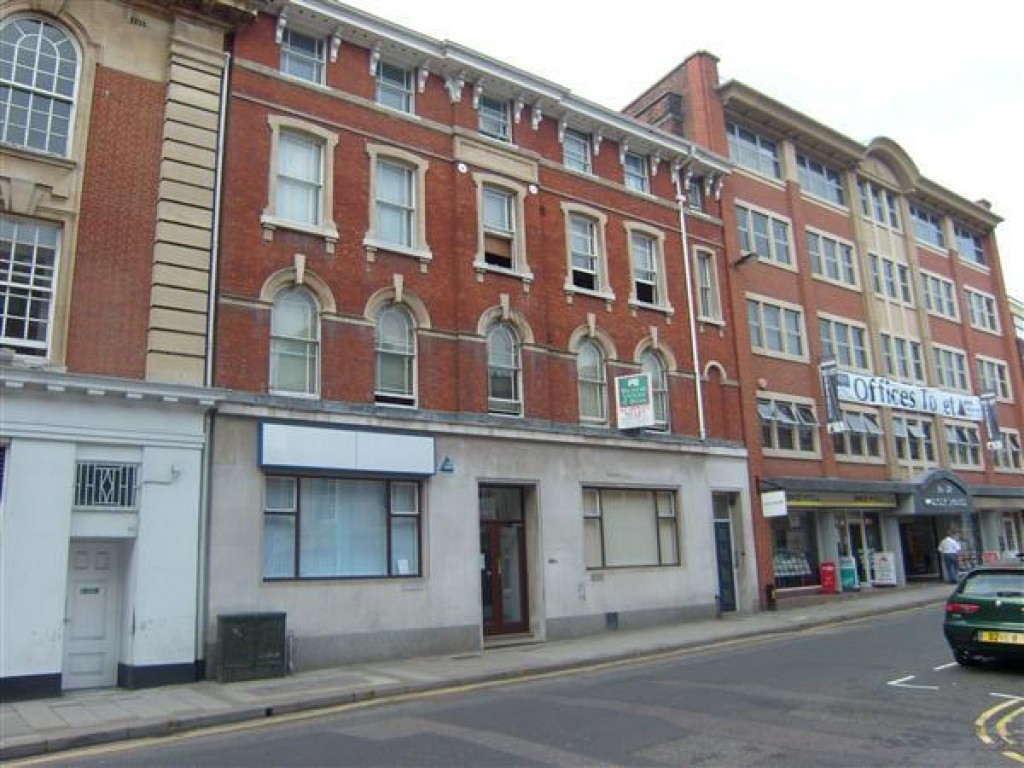 2 bedroom Apartment To Let