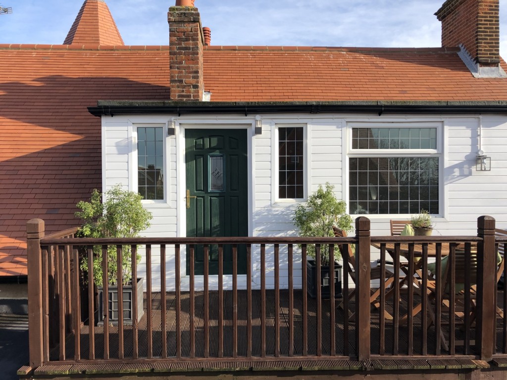2 bedroom Apartment Let