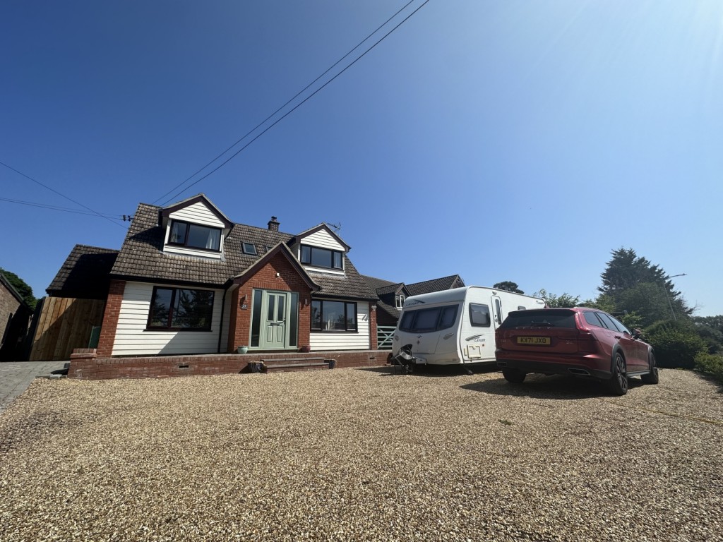 3 bedroom Detached house Let