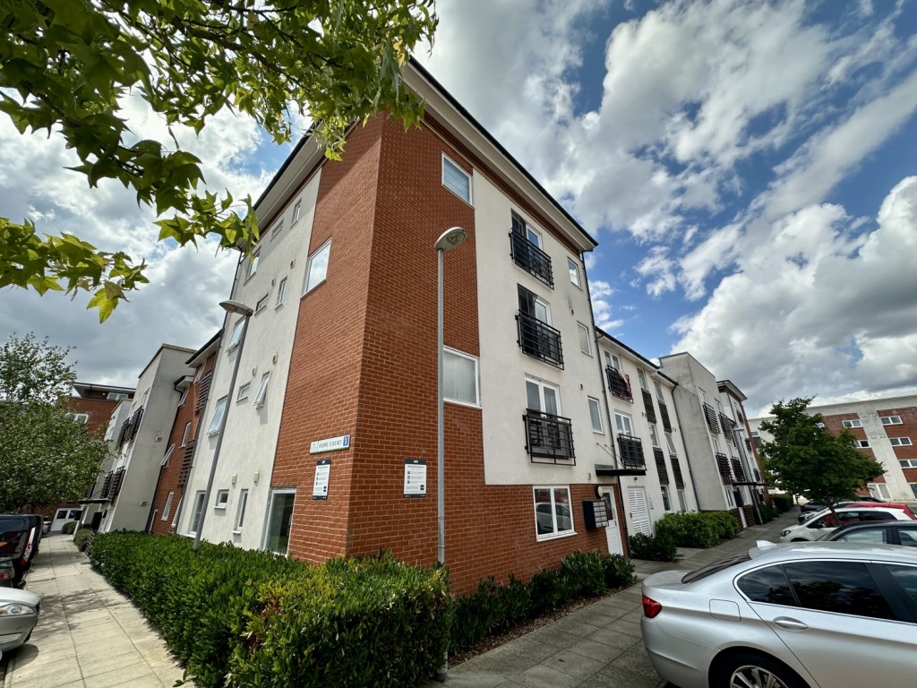 2 bedroom Apartment Under Offer