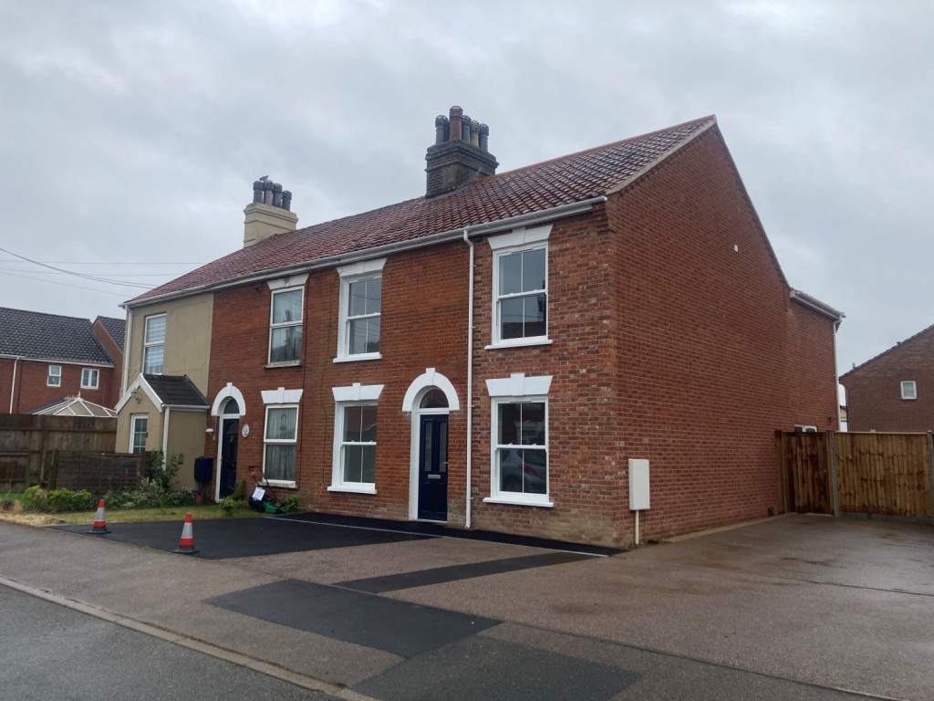 4 bedroom Terraced House Let