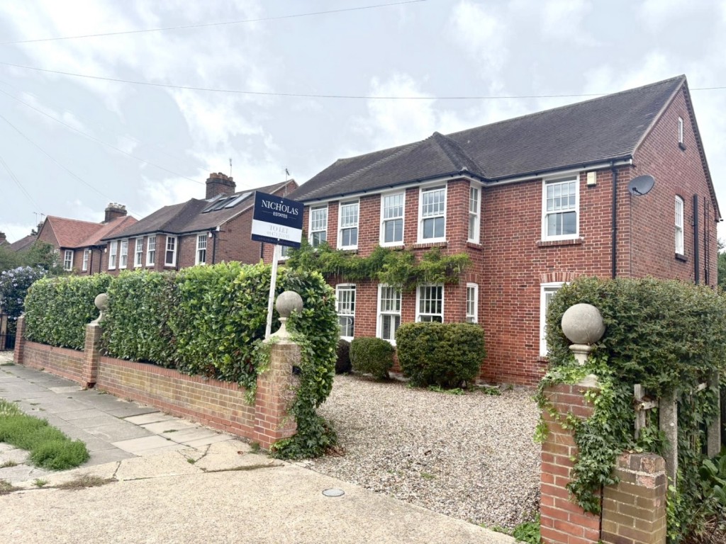 6 bedroom Detached house Let