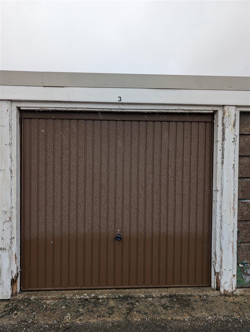  House (unspecified) To Let