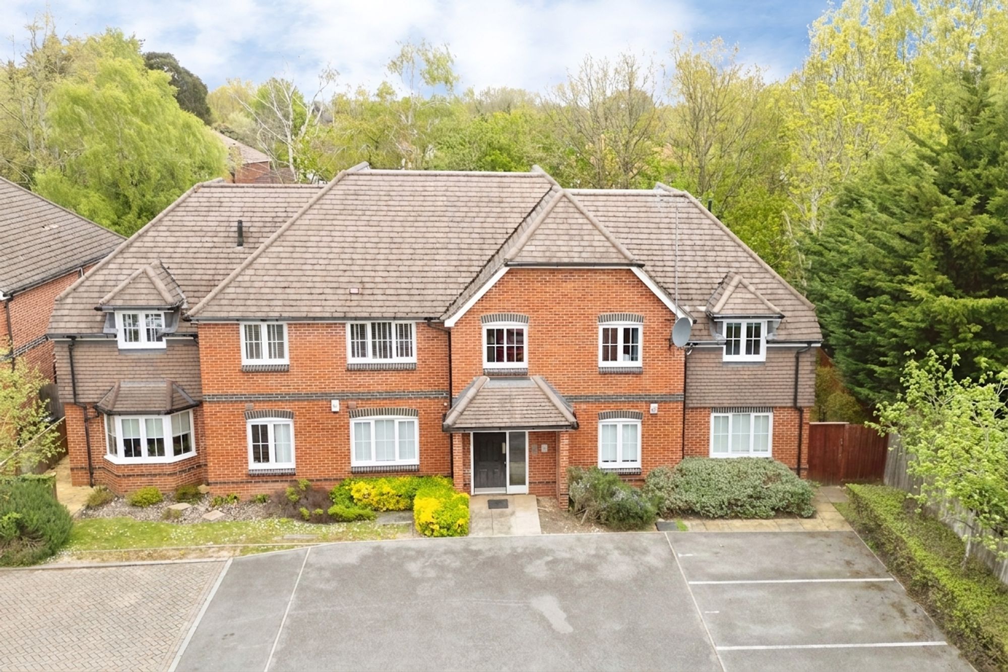 2 bedroom Flat share Under Offer