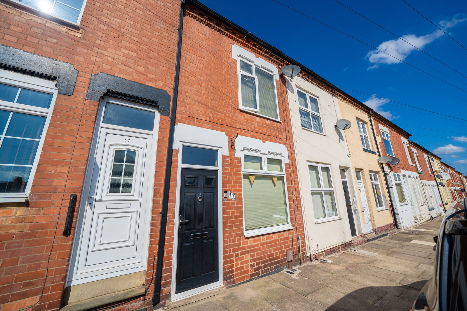 2 bedroom Terraced House Under Offer