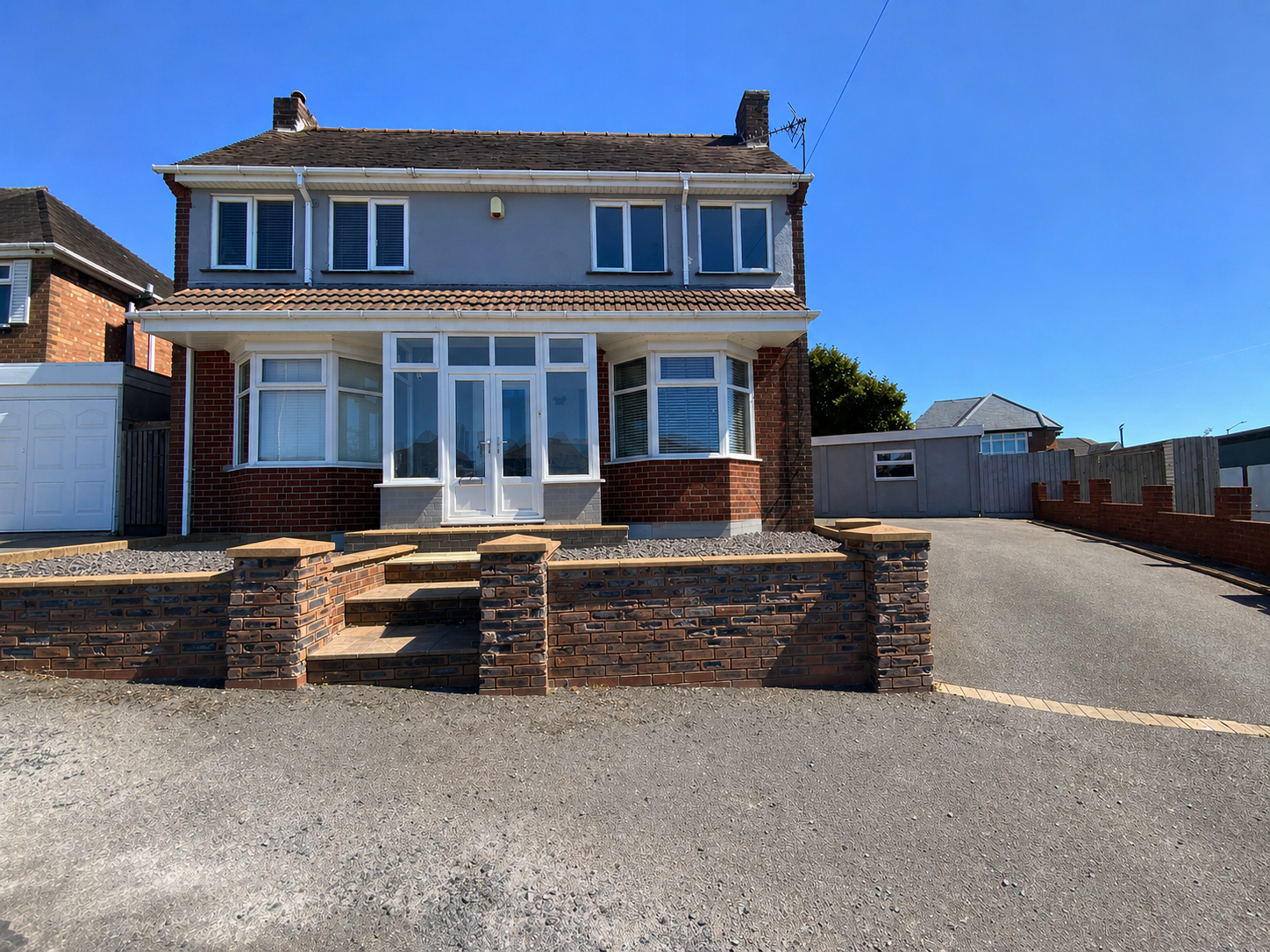 3 bedroom Detached house For Sale