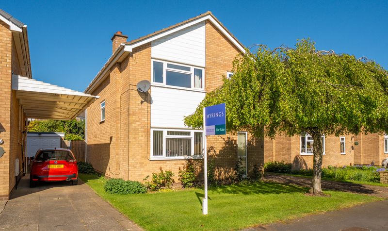 4 bedroom Detached house Under Offer