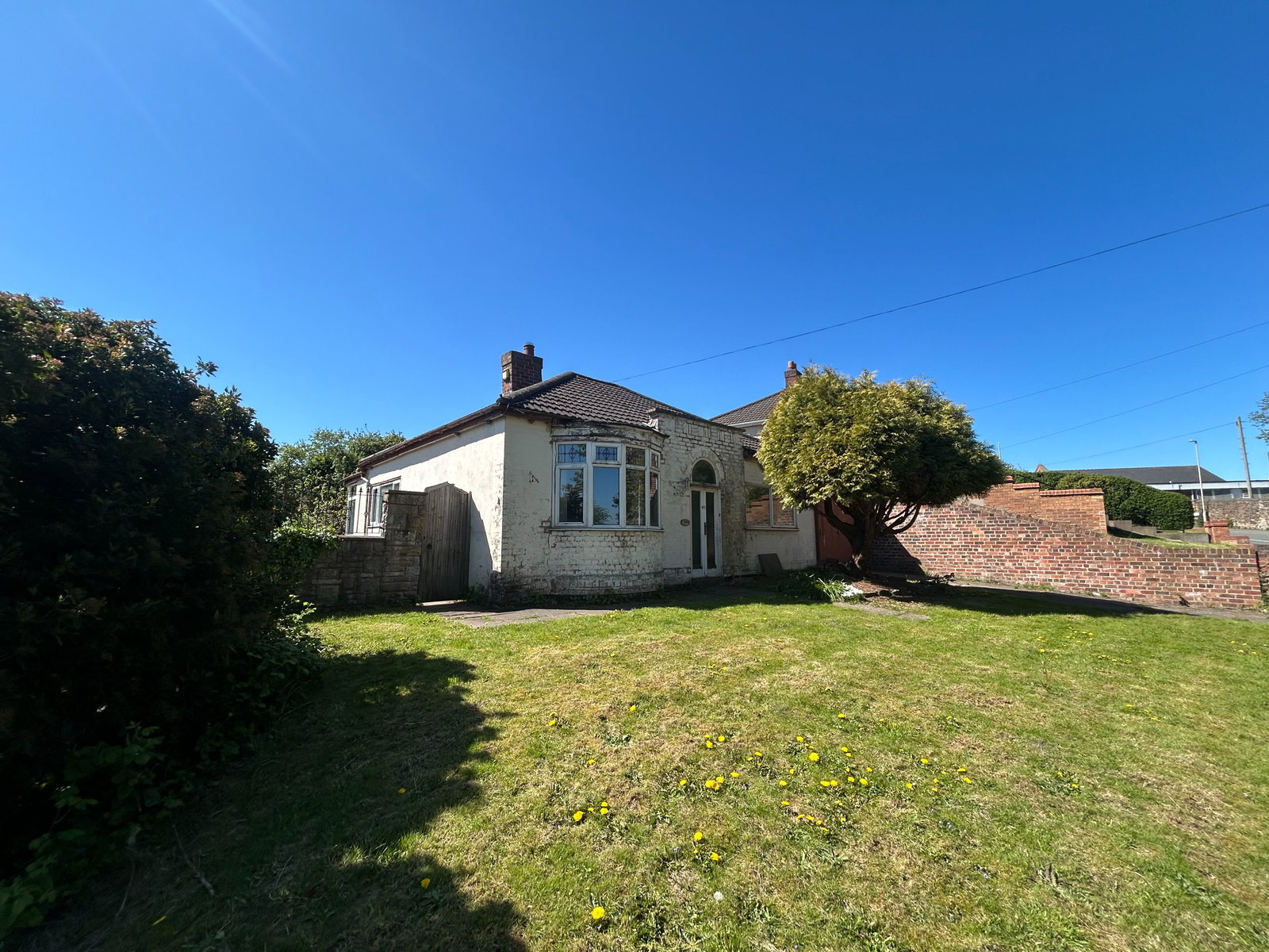 2 bedroom Detached bungalow Under Offer