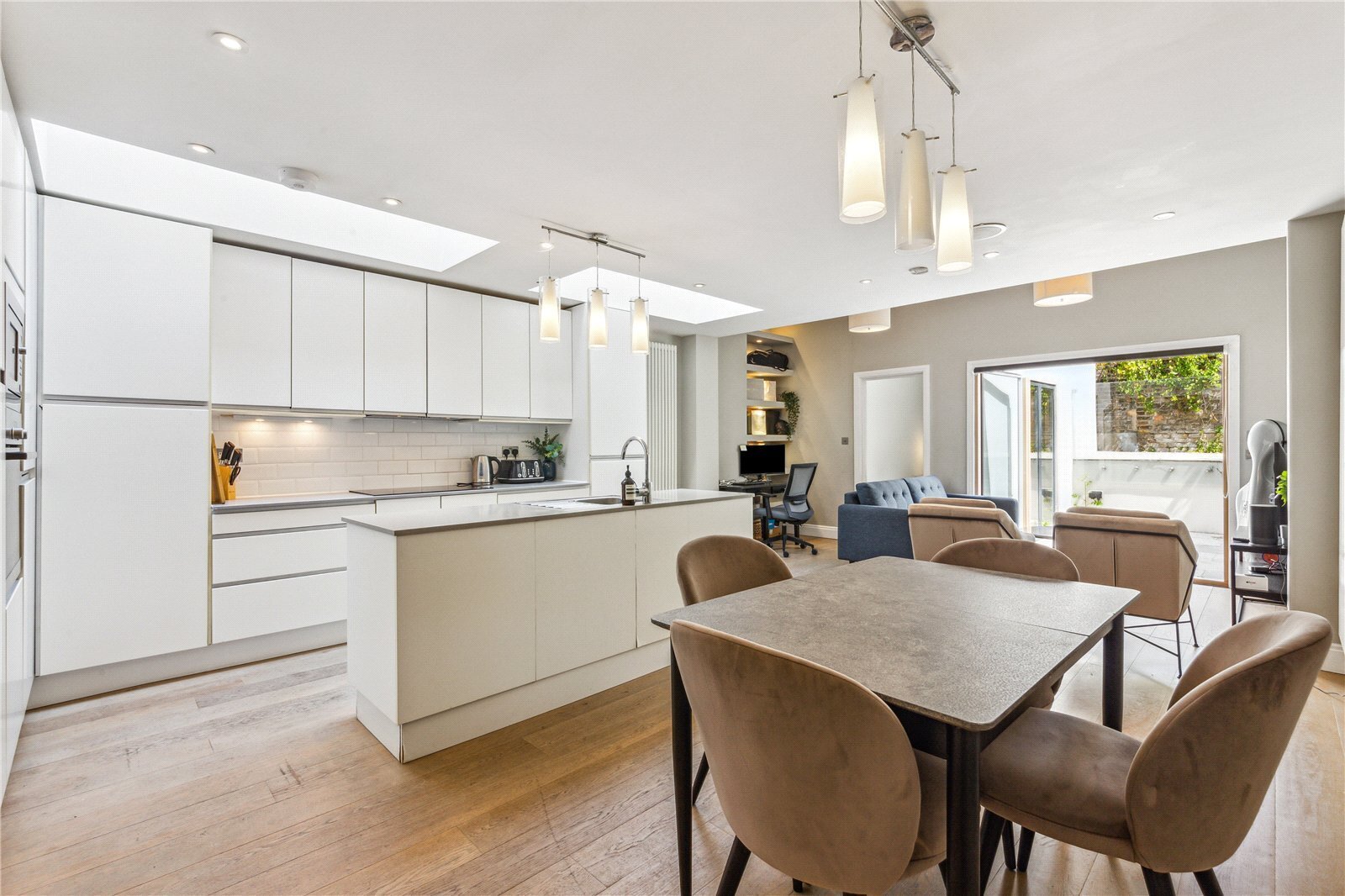 2 bedroom Flat Sold